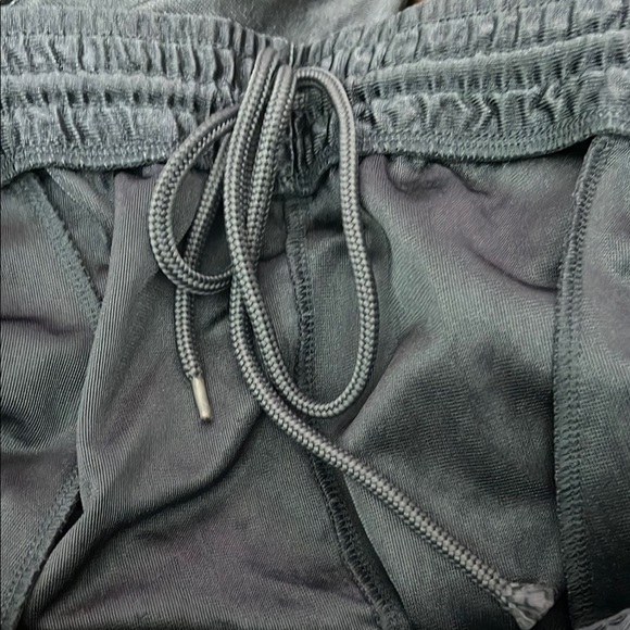 Adidas Men's Charcoal Athletic Shorts size: 2XL - Picture 4 of 5